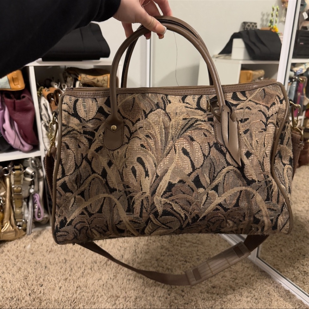 Vintage Tapestry Duffle Bag - Picture 8 of 10
